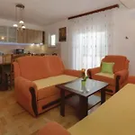 Golub Διαμέρισμα Kaštel Stari