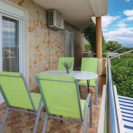 Golub Apartmán Kaštel Stari