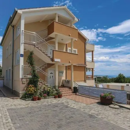 Golub Kaštel Stari