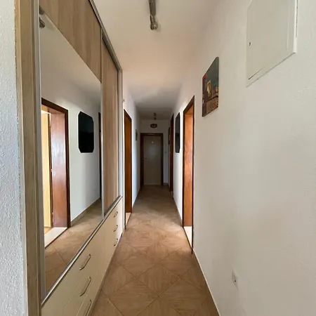 Golub Kaštel Stari